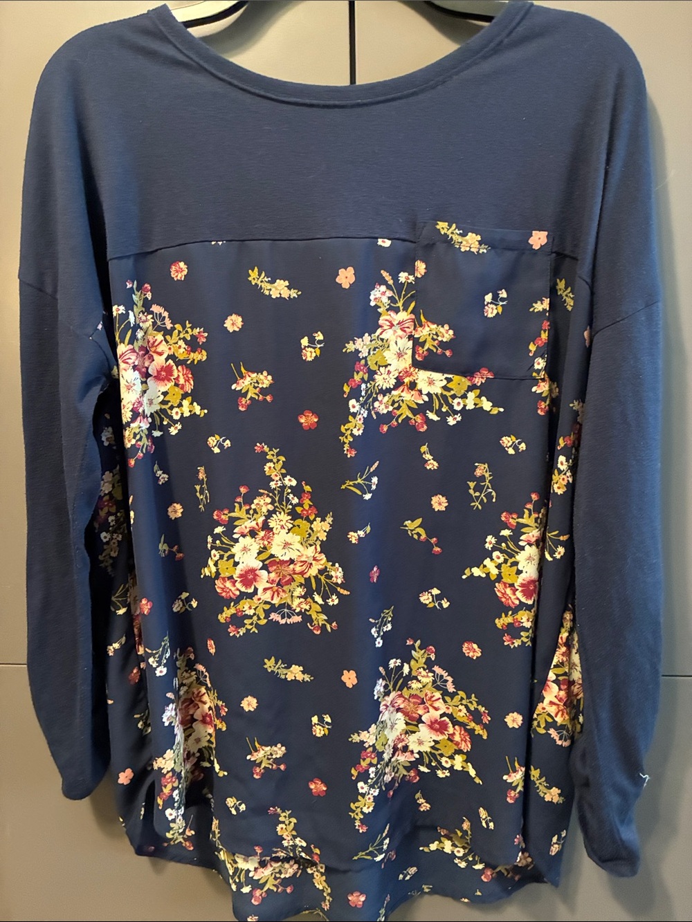 Rewind Navy Long-Sleeve Floral Crewneck Shirt